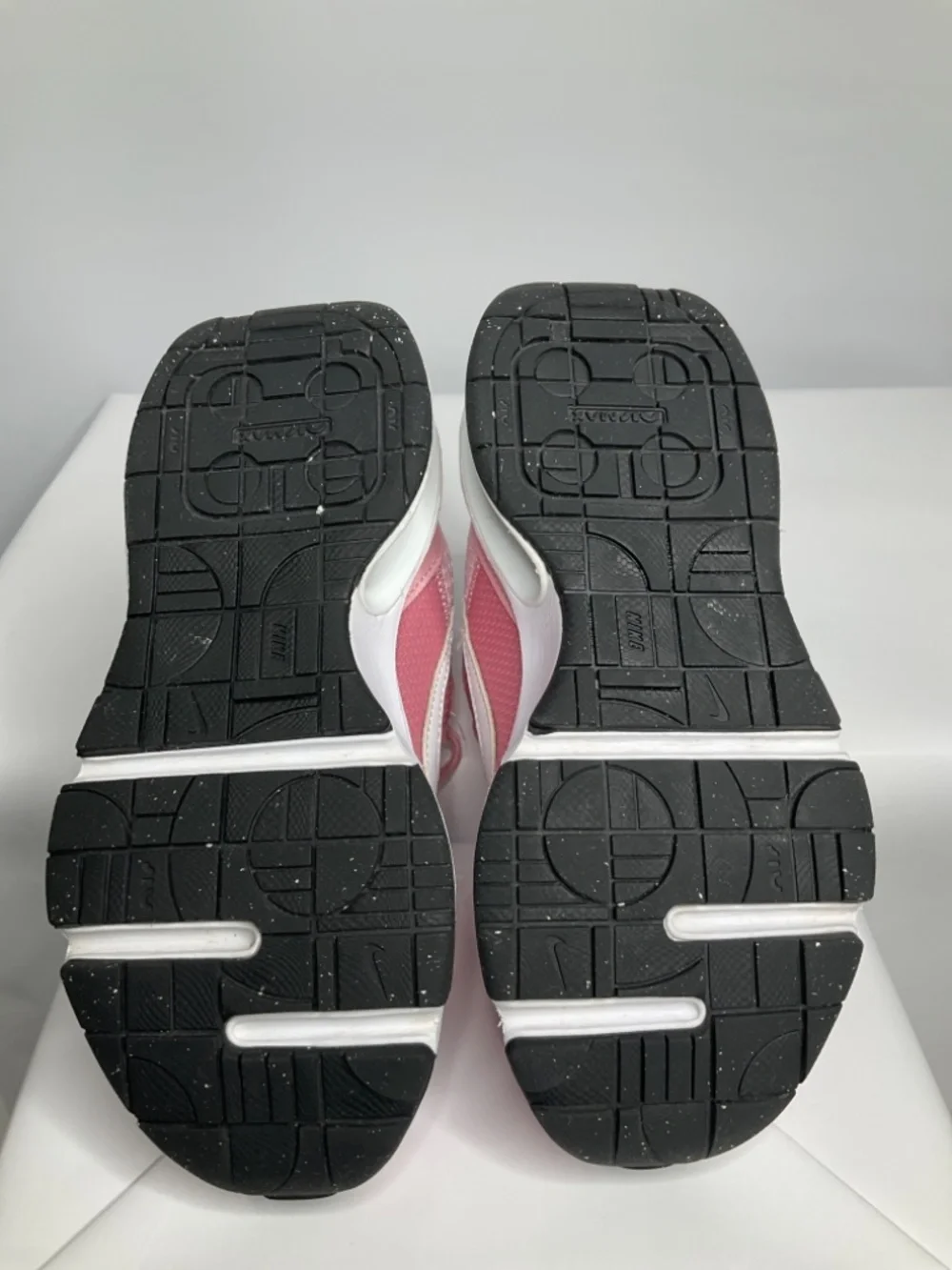 Nike Girls Air Max Intrlk Pink Running Shoes Size 12C US